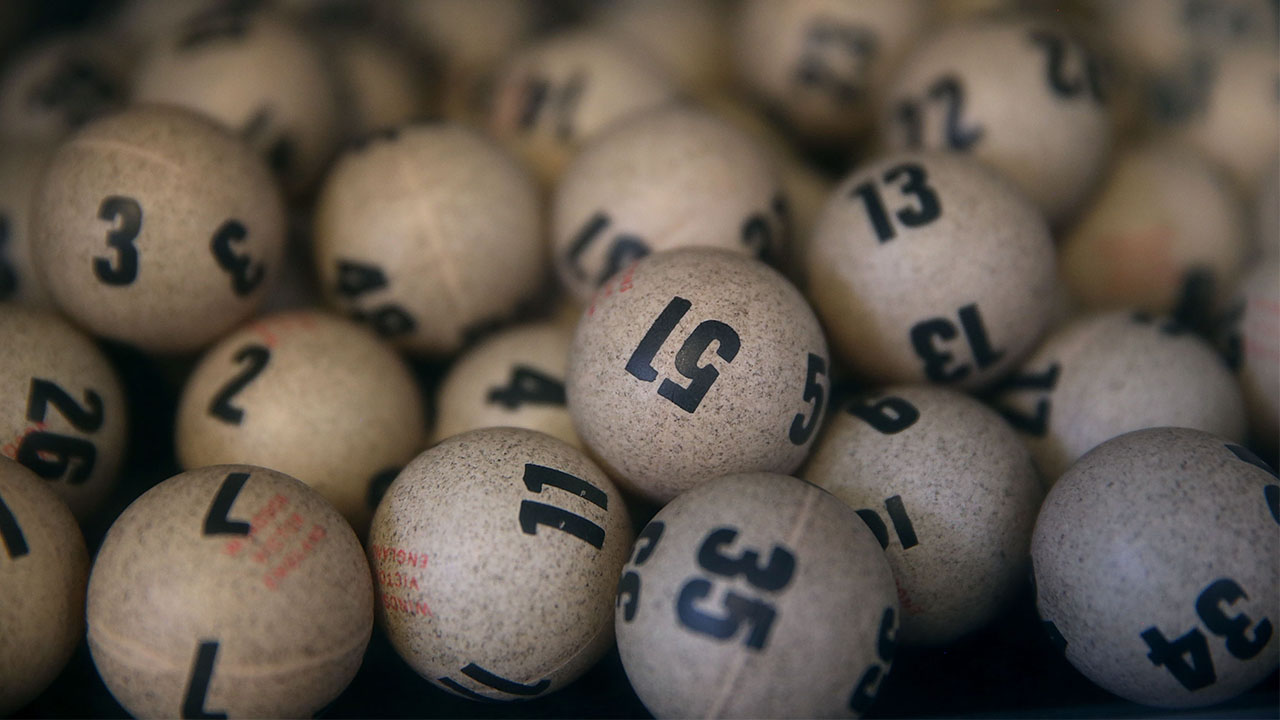 Cashier charged in scheme to steal $3M lottery jackpot from unsuspecting customer Cashier charged in scheme to steal $3M lottery jackpot from unsuspecting customer