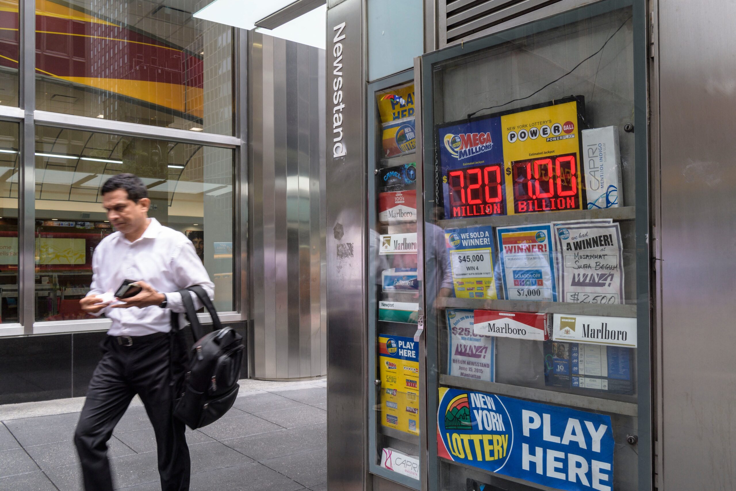 Lotto regret: Pitfalls of Powerball, lottery winners serve as cautionary tales as jackpots swell