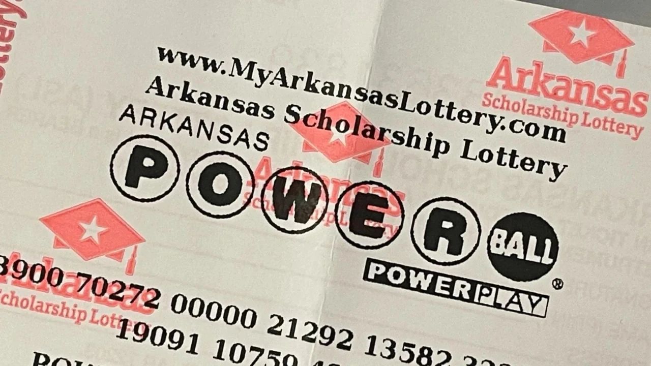 Greenbrier woman claims $200,000 Powerball prize in Arkansas Scholarship Lottery